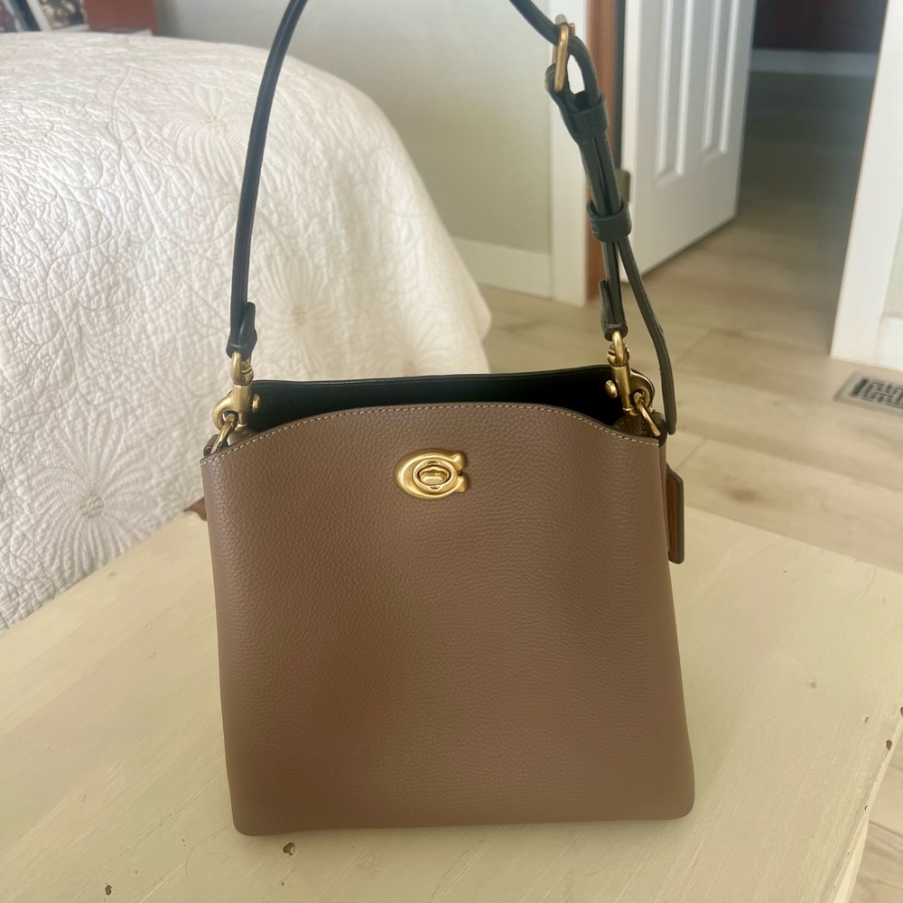 Coach Tan Leather Shoulder Bag